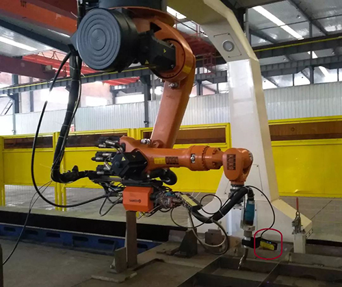 創(chuàng)想智控激光位移傳感器應(yīng)用于焊縫尋位、掃描