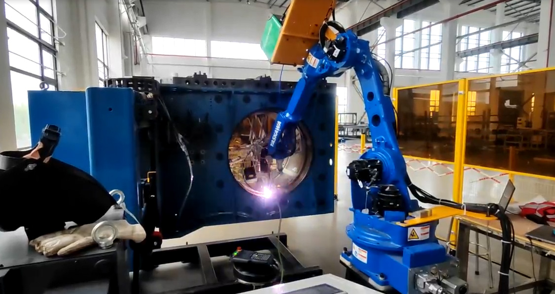 創(chuàng)想智控激光焊縫跟蹤系統(tǒng)在化工行業(yè)反應器焊接自動化的應用