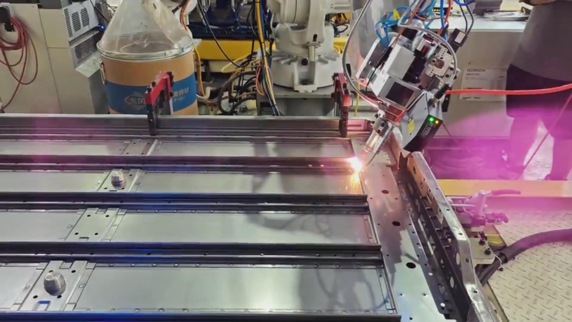 新能源電池托盤焊接：視覺跟蹤系統(tǒng)的成功應(yīng)用